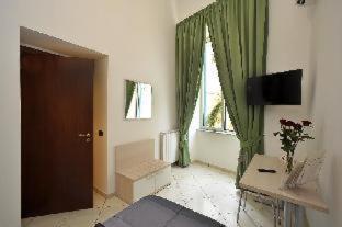 Italia Naples
